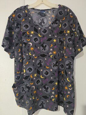 Zoe + Chloe Bad and Boo-jee Halloween Scrub Top Women's 2XL Witch Cat Print